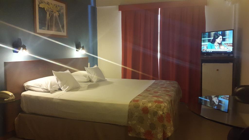 Hotel Amalfi Asuncion Ngoại thất bức ảnh